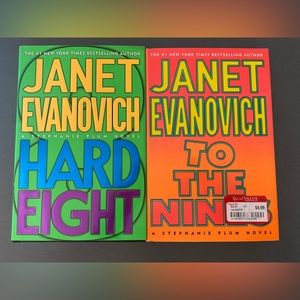 Janet Evanovich Stephanie Plum Series hardcover book bundle.